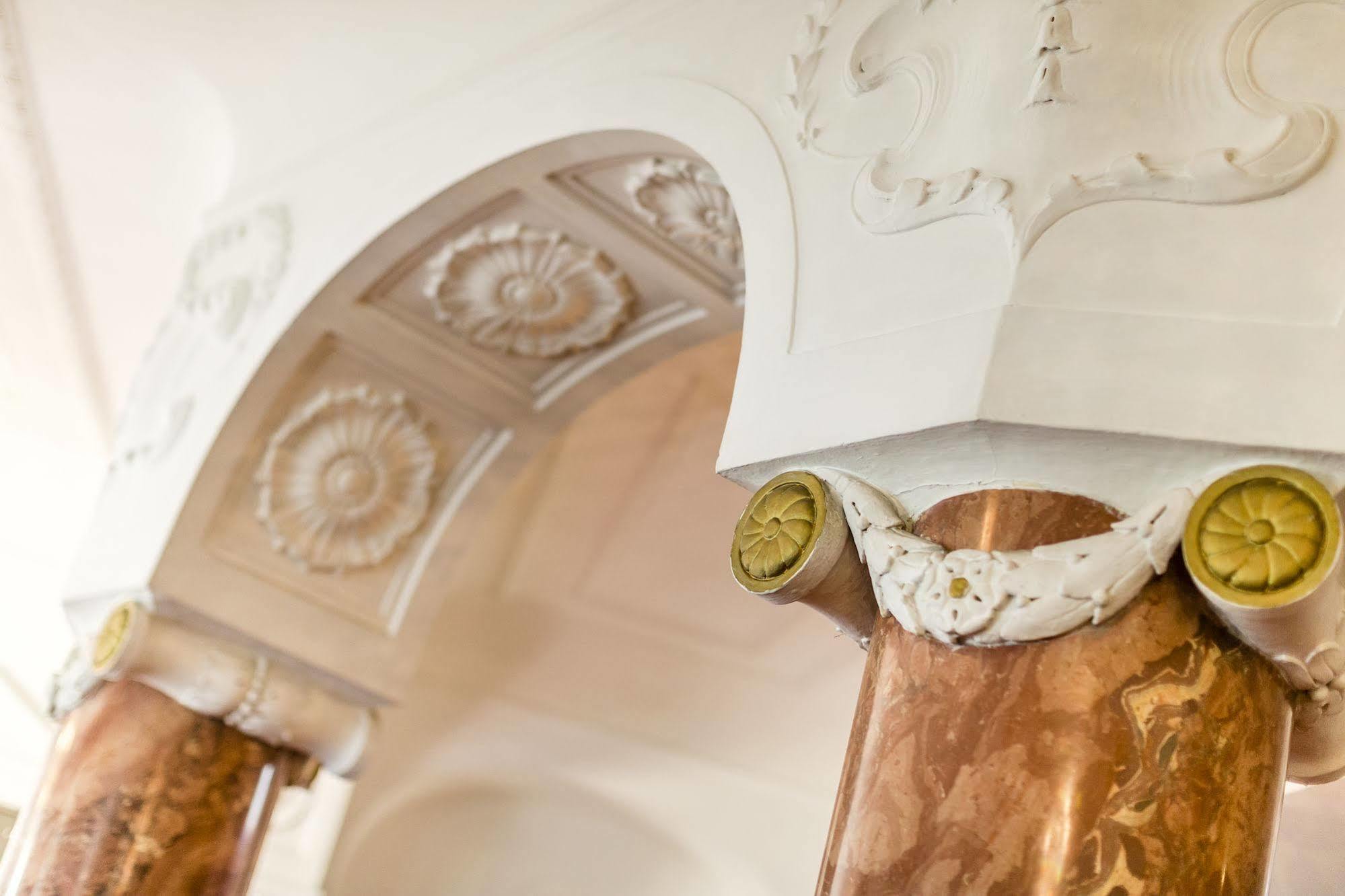 Grand Bellevue - Adults Only Hotel